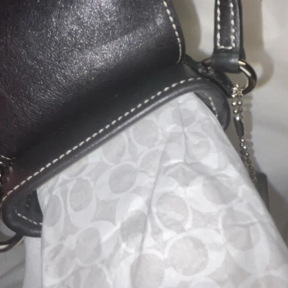 Vintage Coach Soho Pouch- RARE - Picture 10 of 13